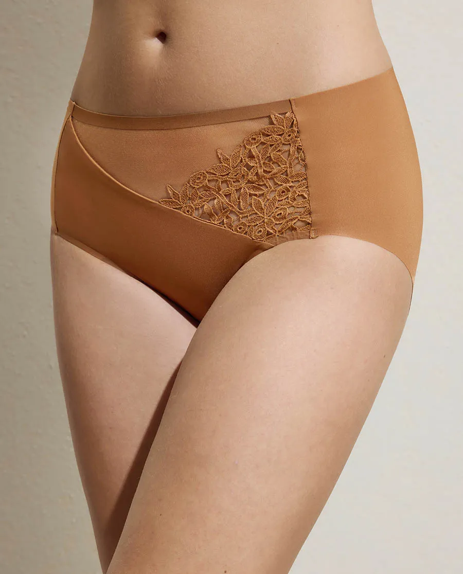 Aimer Mid-Rise Comfort Panty - Image 4